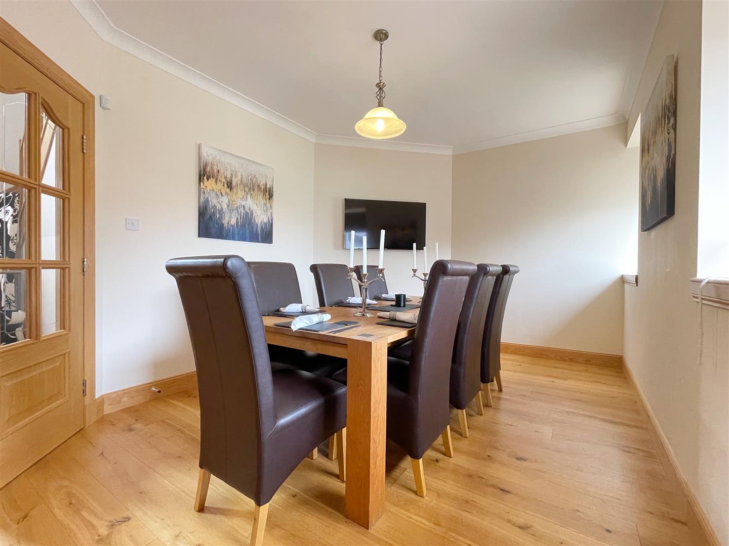 Laigh Blackmoss, Strathaven Residence Estate Agents